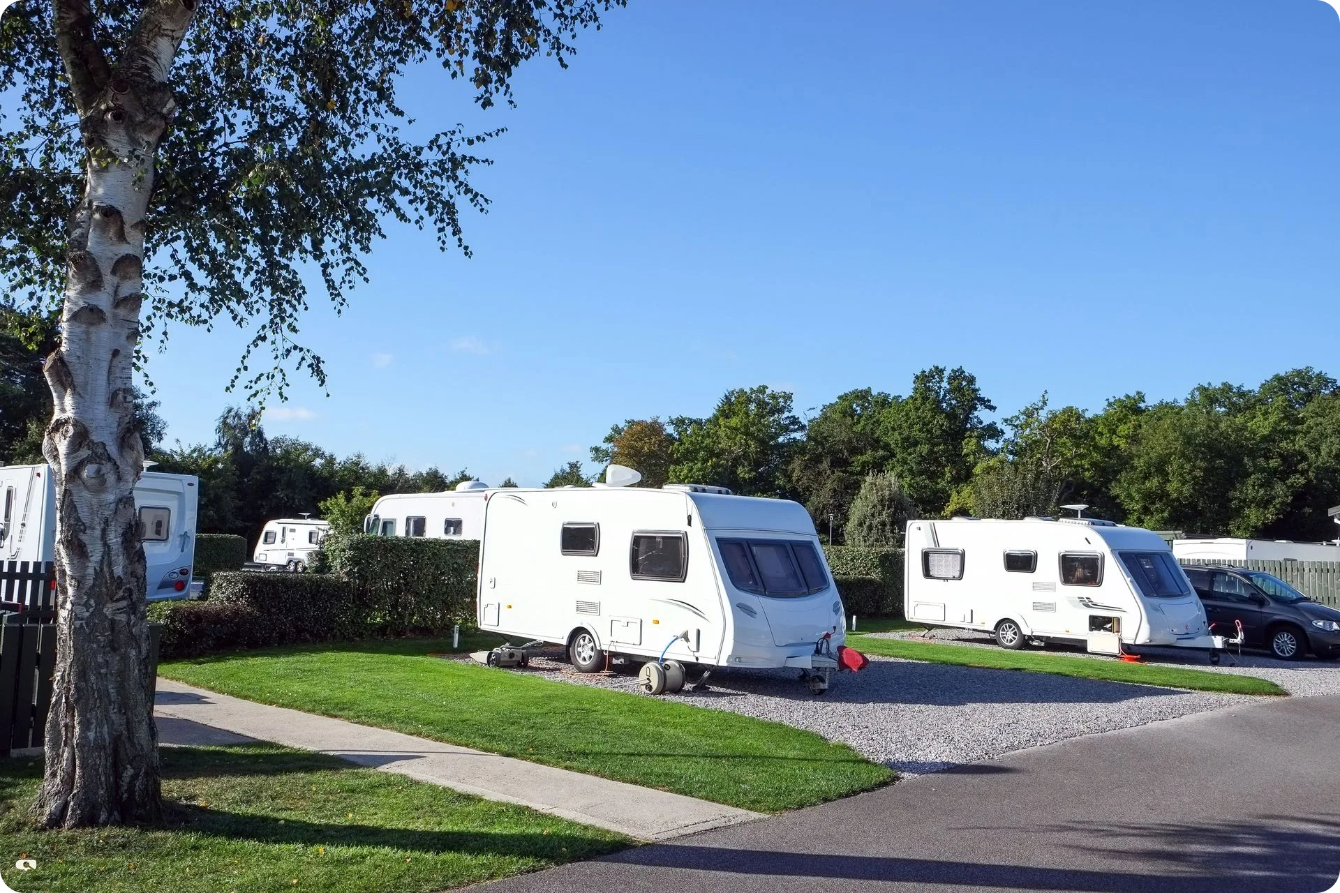 mobile caravan engineer vs workshop